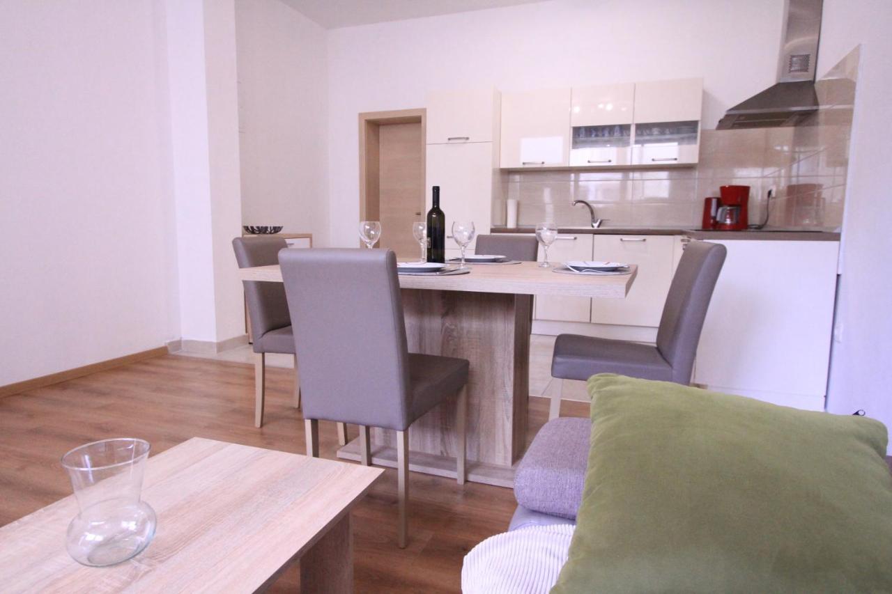Apartman Darija Podstrana Exterior photo