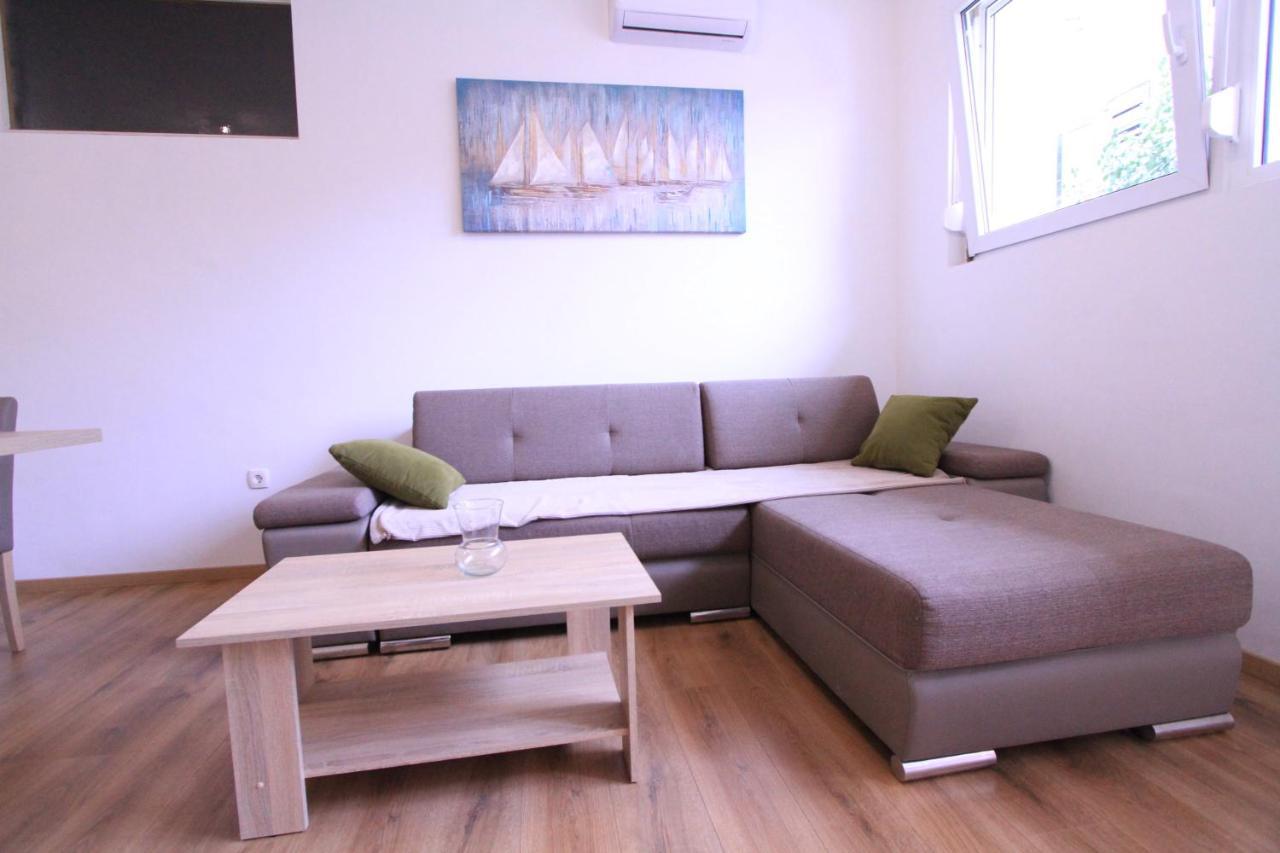 Apartman Darija Podstrana Exterior photo
