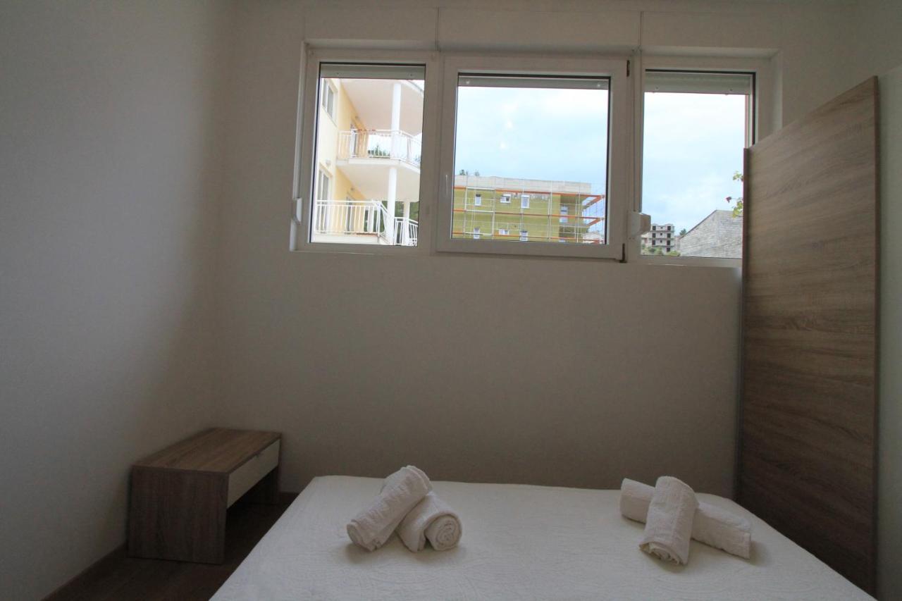 Apartman Darija Podstrana Exterior photo